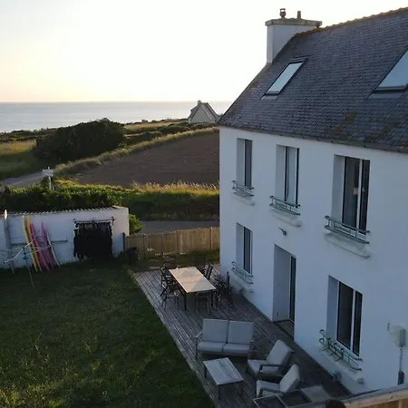 Soul Surfing Camp Holiday home Plozevet